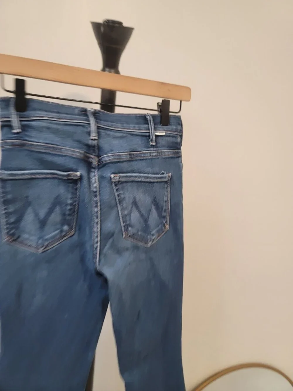 MOTHER The Hustler Ankle Fray Jeans 26 Home Movies Light Wash Raw Hem  Blue